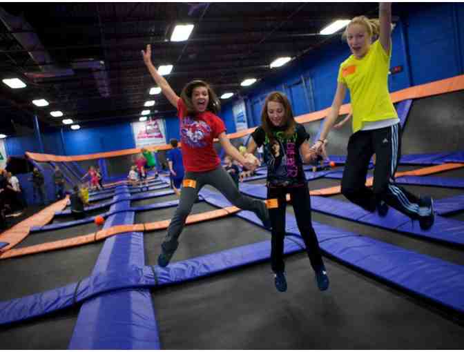 Sky Zone Torrance: 4 One-Hour Jump Passes