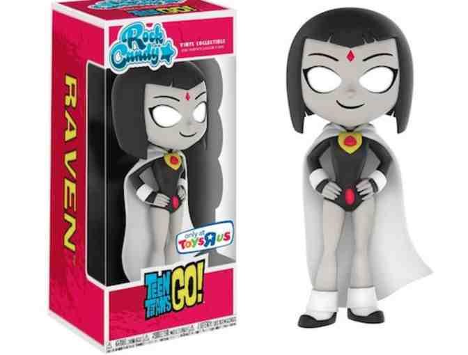 DC Comics-Teen Titans Go! Raven Water Bottle and Rock Candy Vinyl Collectible