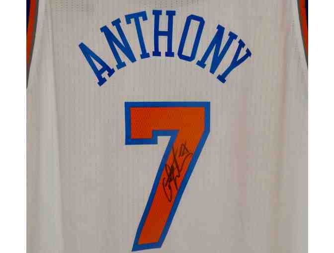 Autographed Carmelo Anthony New York Knicks Jersey