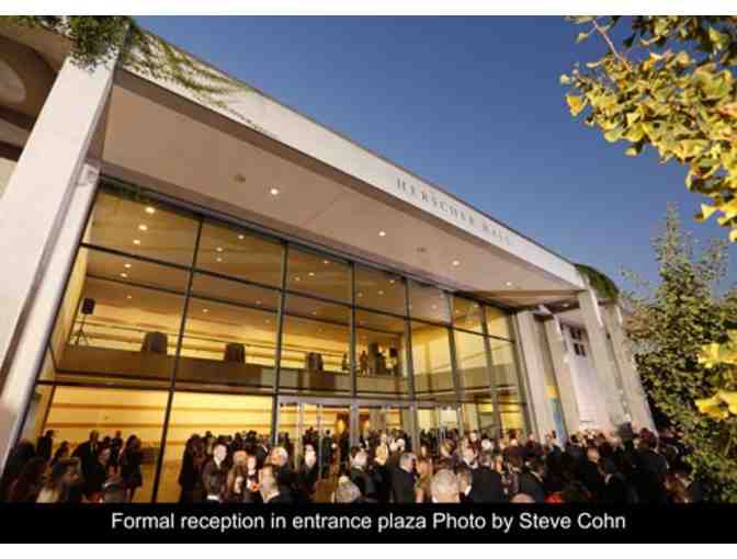 Skirball Cultural Center - Member-For-A-Day Pass (2 Adults + 4 Children Under 18)