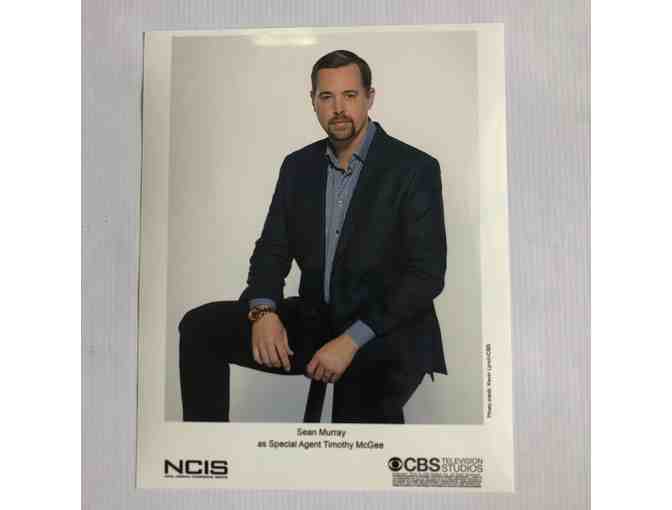 NCIS Script Signed by Entire Cast Plus SWAG