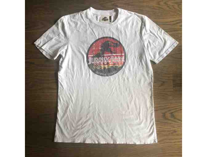 Jurassic Park Clothing & DVD Set