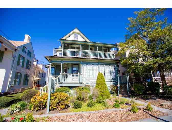 Spring or Fall 4 Day, 3 Night Stay in Beautiful Cape May, NJ Condo