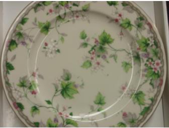 Flower print glass cake dish with matching cake cutter