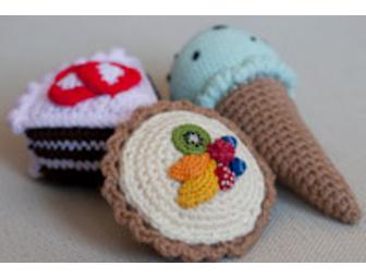 Julia Kelly - Handmade crocheted 'Dessert' Toys