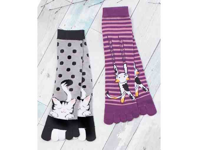2 Pairs of Toe Socks Featuring Kitties! - Photo 1