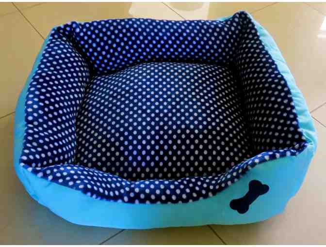 Blue Polka Dot Pet Bed