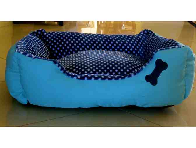 Blue Polka Dot Pet Bed