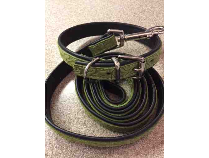 Fern Green Leather Collar and Leash Set