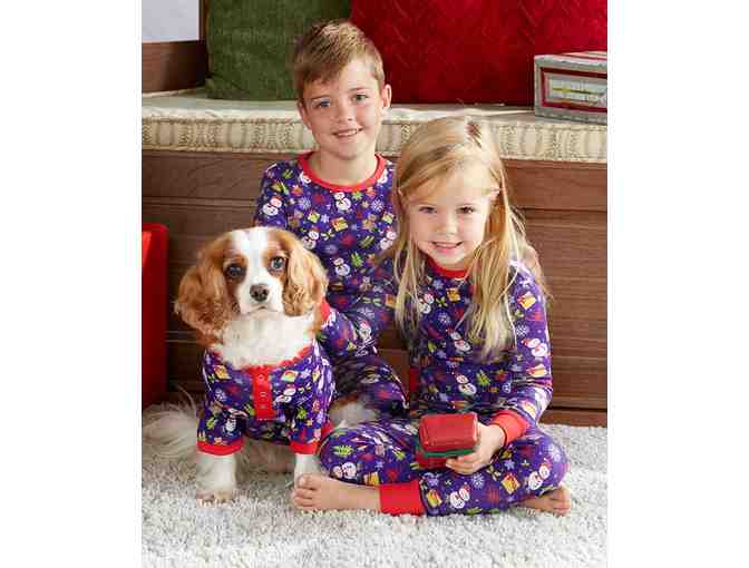 Children's Christmas Pajamas - 4T - Don't forget to bid on the matching puppy PJs