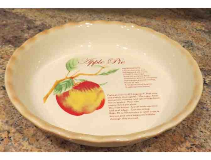 Apple Pie plate with recipe