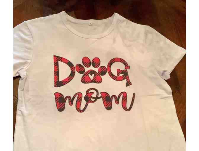 Dog Mom Tshirt - size M - Photo 2
