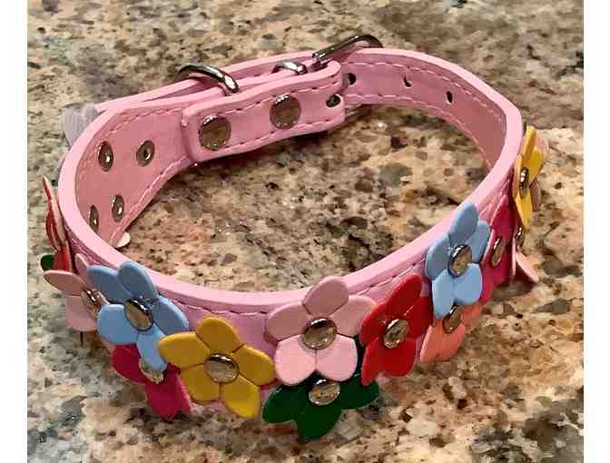 Cute Leather Collar with flowers