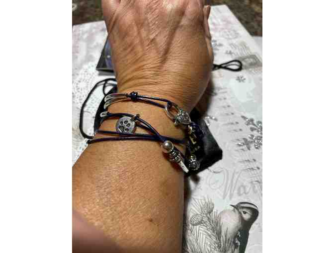 Wrap bracelet/necklace made by Lizzy James 'Dorie'