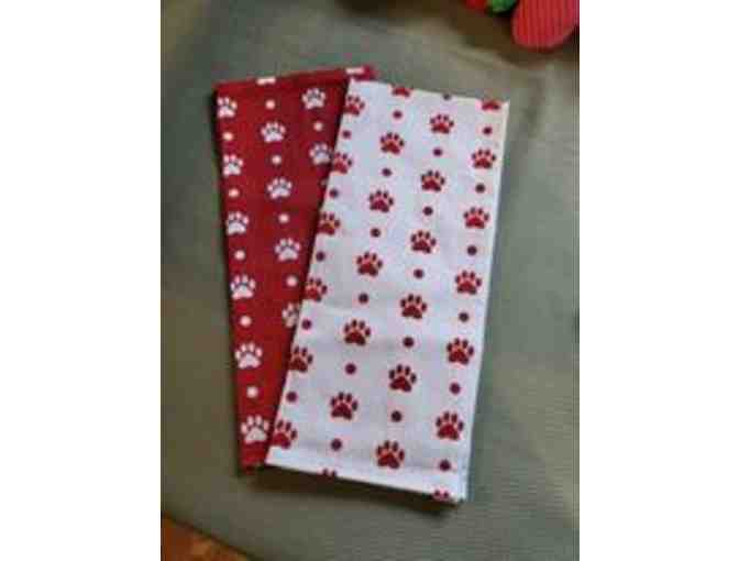 Paw print towels and Crochet Hanger