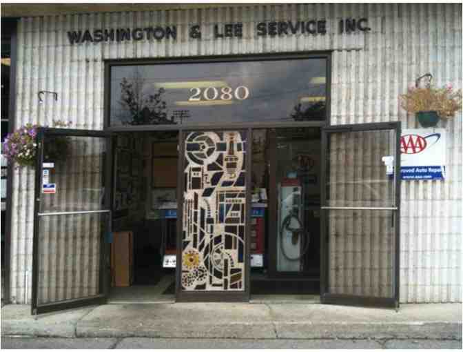 Oil Change at Washington & Lee Service