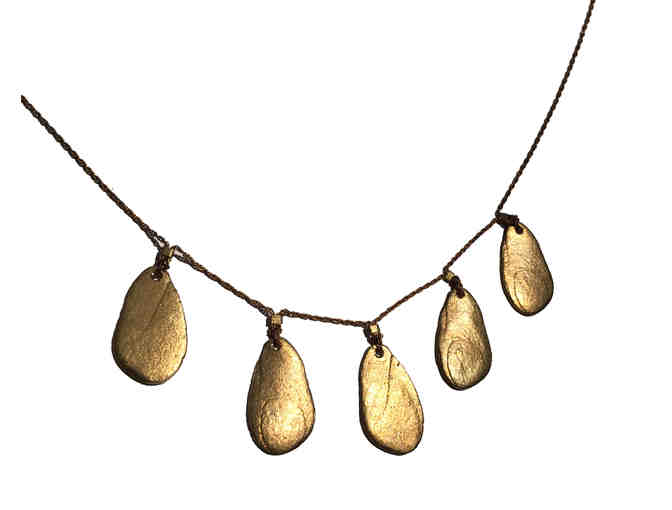 Magnificent Melo Necklace donated by Bario-Neal, Anna Bario