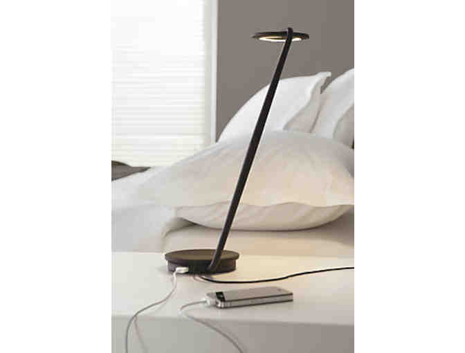 Illuminee: Pixo Modern Table Lamp