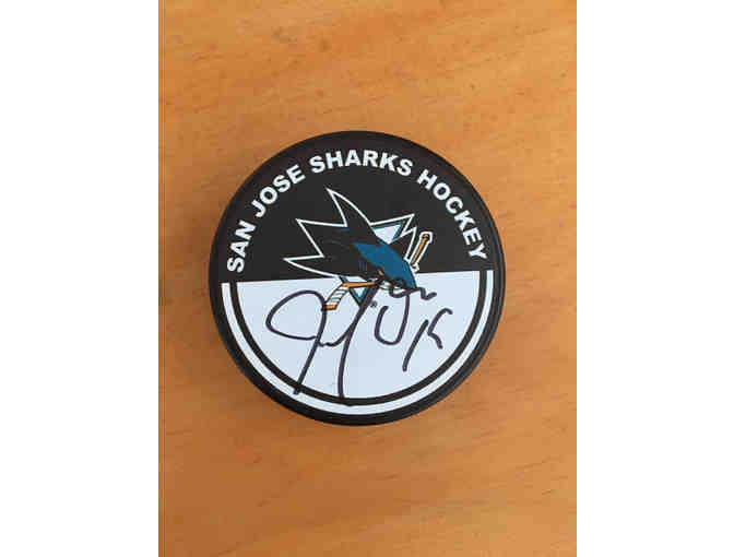 San Jose Sharks: Player Autographed Puck #19 Joe Thornton