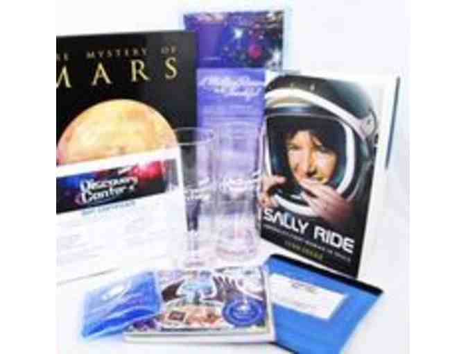 Space Foundation Gift Package