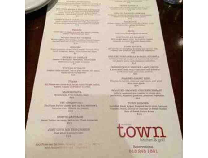 Dine in Montrose at Town Kitchen & Grill with this $100 gift certificate!
