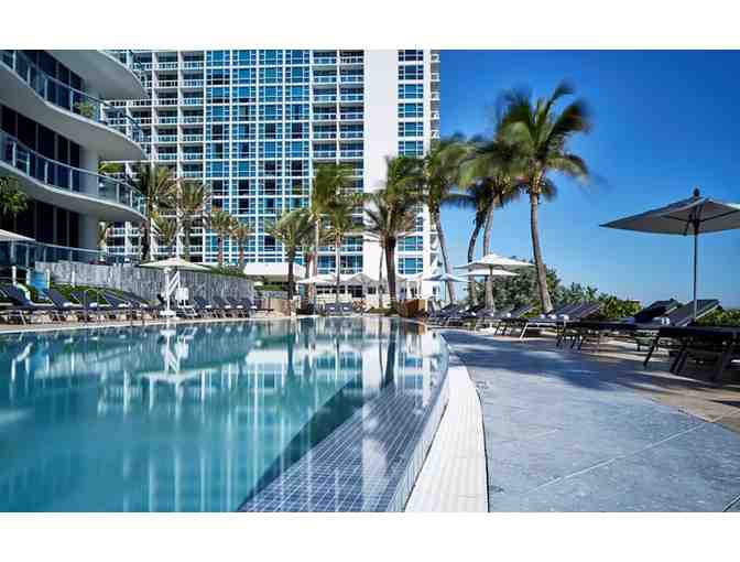 2 night stay at Carillon Miami Wellness Resort with spa treatments - Photo 1