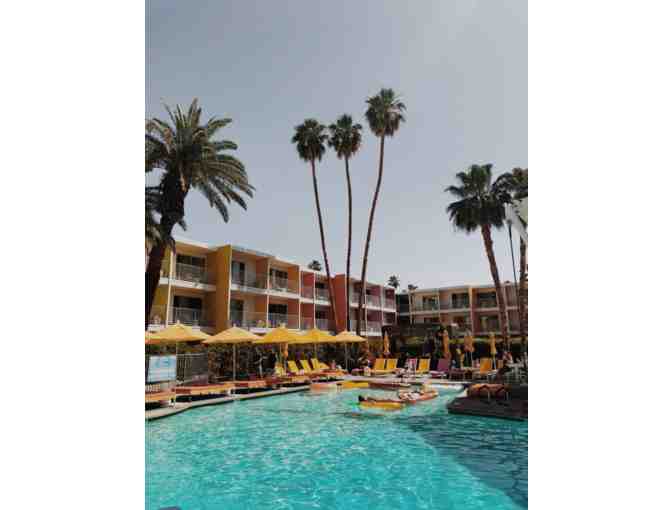 One night stay at The Grand Deluxe in Palm Springs - Photo 2
