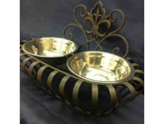 Regal black metal dog bowl holder and two bowls