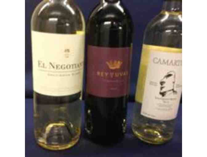 Assortment of 6 bottles of wine from Heartwood Oak