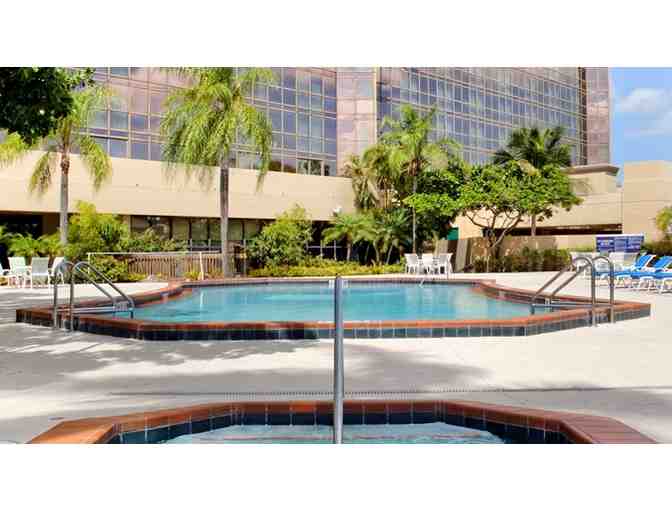 DoubleTree by Hilton Miami Airport Convention Center - A Two-Day One-Night Stay