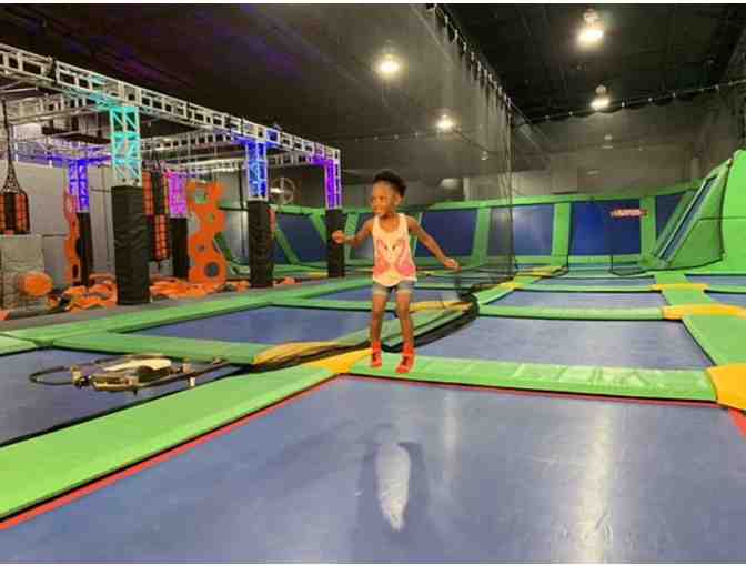 Airheads Adventure Arena - Four (4) One-Hour Jump Passes