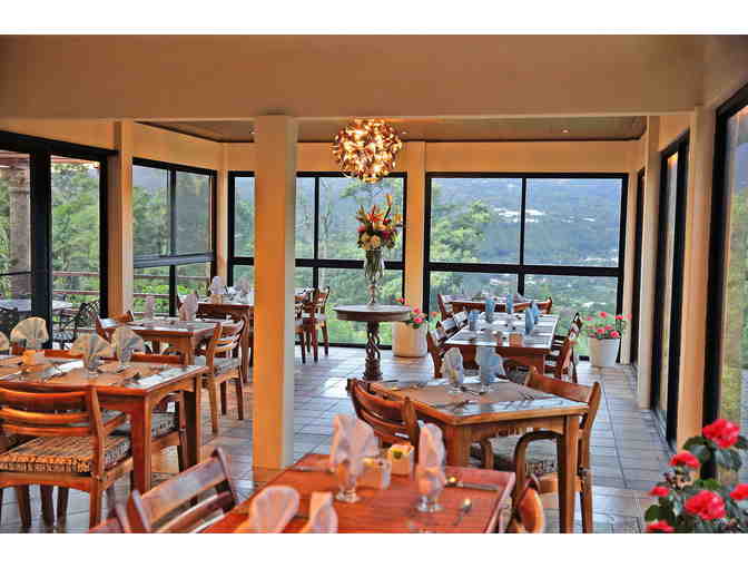 Los Establos Boutique Inn- Panama - Enjoy 7 Nights of Plantation Estate Accomodations