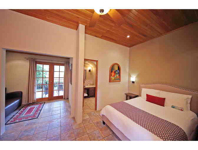 Los Establos Boutique Inn- Panama - Enjoy 7 Nights of Plantation Estate Accomodations