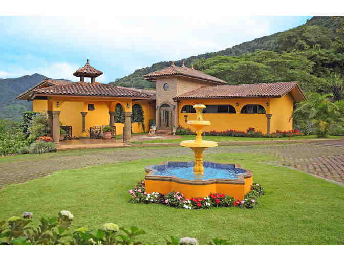 Los Establos Boutique Inn- Panama - Enjoy 7 Nights of Plantation Estate Accomodations