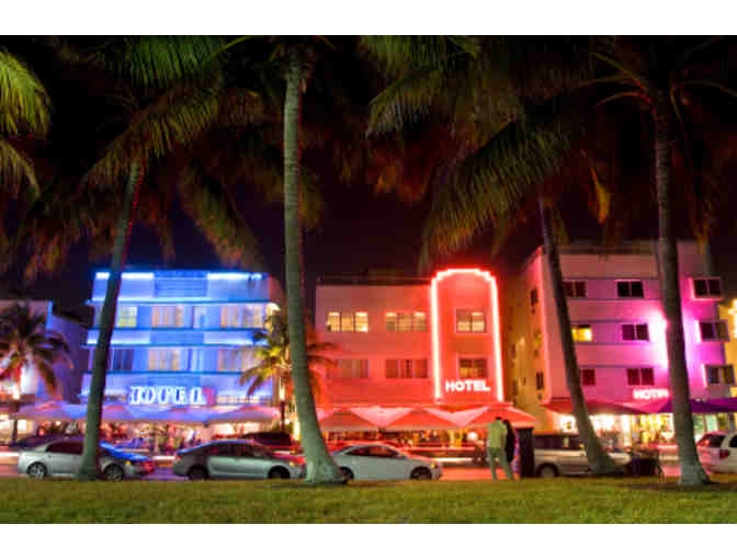 A MAGIC CITY TOUR - Miami, FL. - Two (2) to Four (4) People in a Private Car