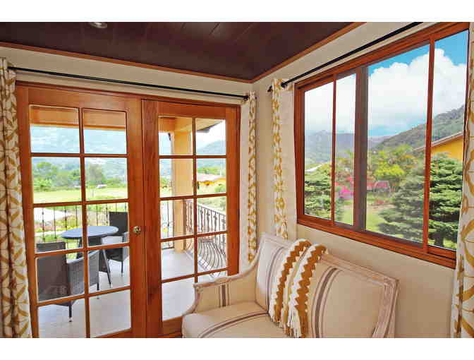 Los Establos Boutique Inn- Panama - Enjoy 7 Nights of Plantation Estate Accomodations