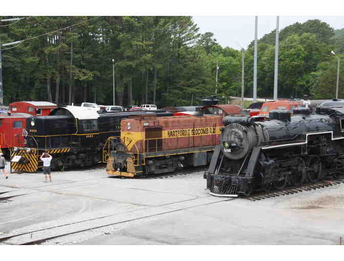 Tennessee Valley Railroad Museum - A Family Package