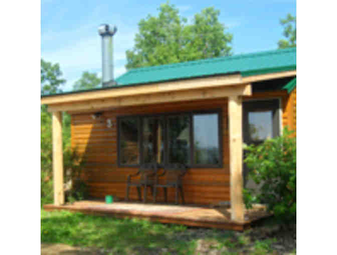 2 NIGHT STAY AT HOLLOW ROCK RESORT CABIN RENTAL and BREAKFAST AT ISLAND VIEW DINING ROOM