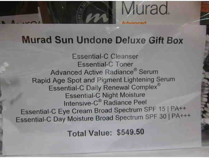 Murad Deluxe Environmental Shield Gift Box