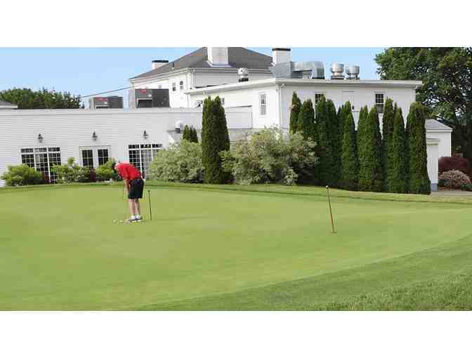 A Round of Golf for 4 and Lunch at Marlborough Country Club