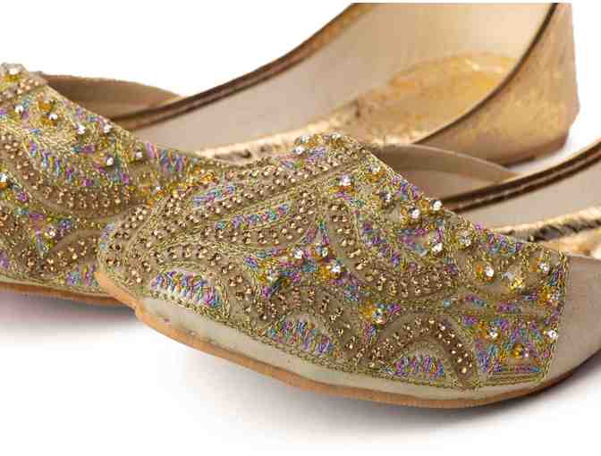 Luxury Footwear: Gold - Geloof Flats, Size 9
