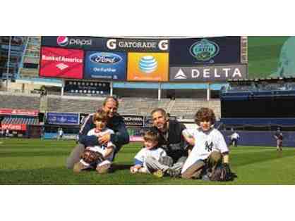 PLAY CATCH IN YANKEE STADIUM OUTFIELD ! July 20 Yankees Rockies