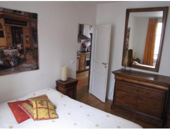 A Romantic Week in Paris