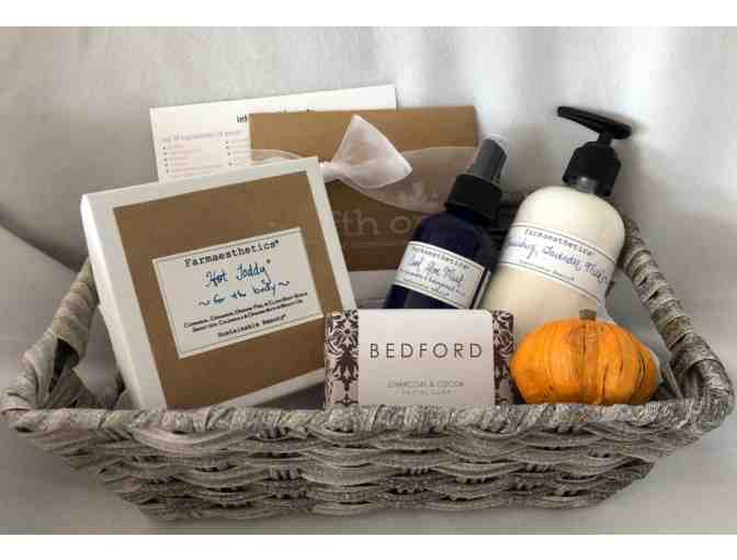 60-Minute Facial & Gift Basket from The Fifth Om