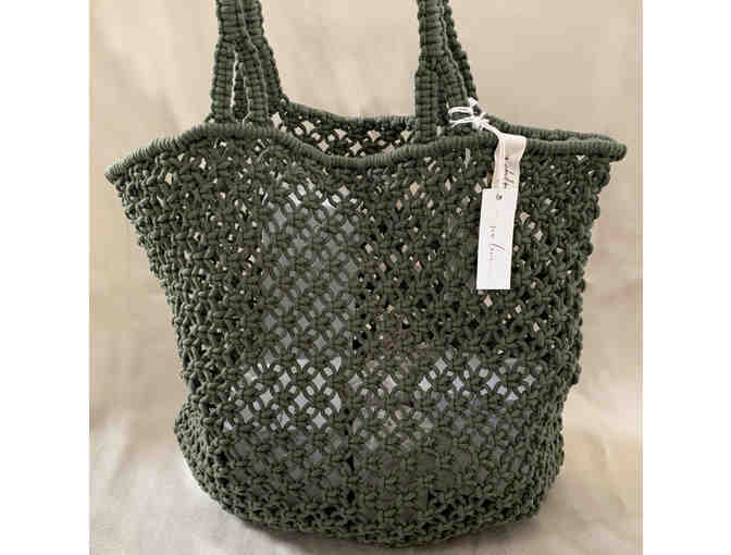 Holiday Gift Bag from Sea Love Candles & Company