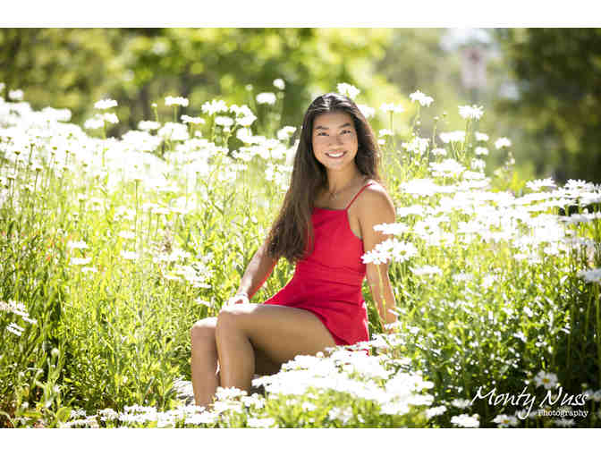 Monty Nuss Photography Graduate Session