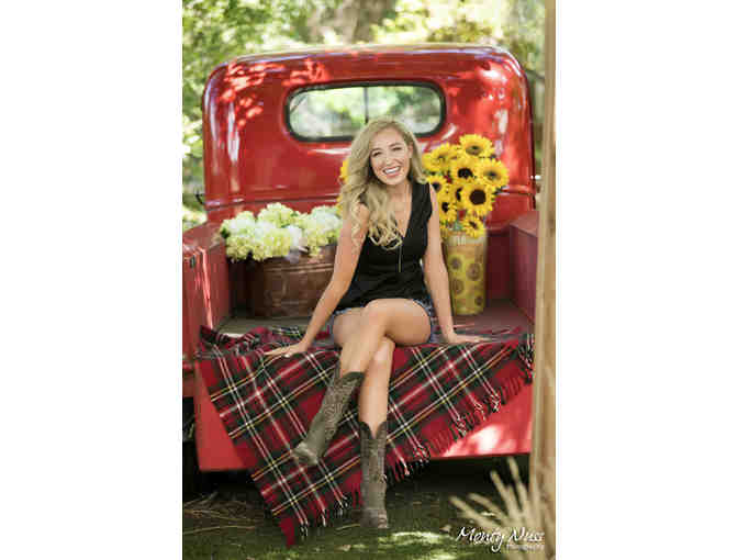 Monty Nuss Photography Graduate Session