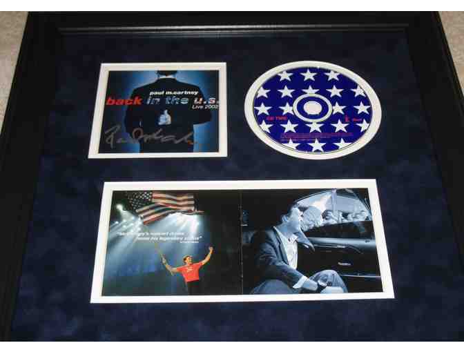"Back in the USSR" CD and CD cover autographed by Paul McCartney - Photo 1