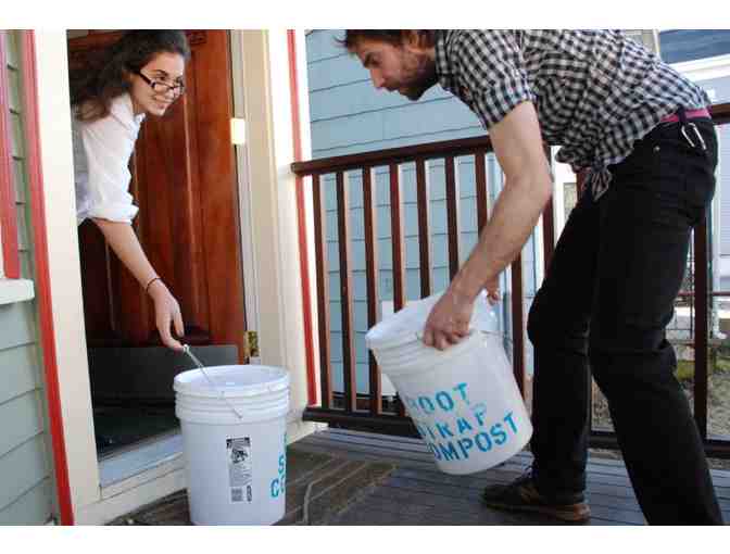 Recycle Your Food Scraps with Bootstrap Compost