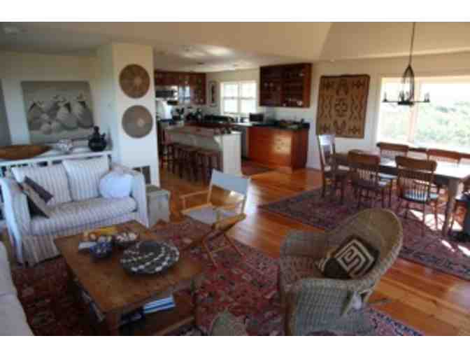 Week-Long Stay in Martha's Vineyard - Photo 3